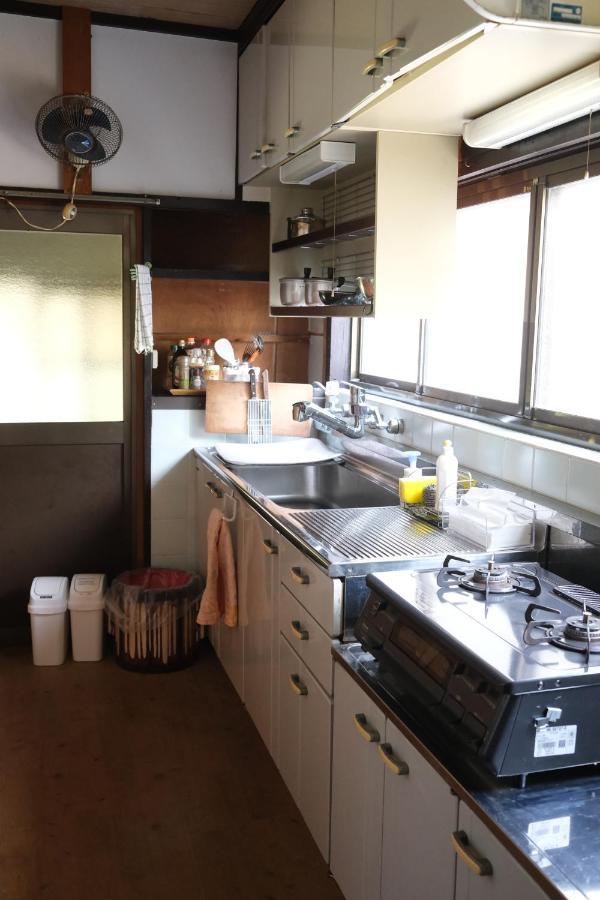 Fukutsu Guesthouse Kojiya 暮らしをつくる宿 旧糀屋 מראה חיצוני תמונה