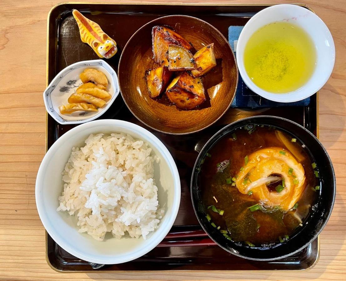 Fukutsu Guesthouse Kojiya 暮らしをつくる宿 旧糀屋 מראה חיצוני תמונה
